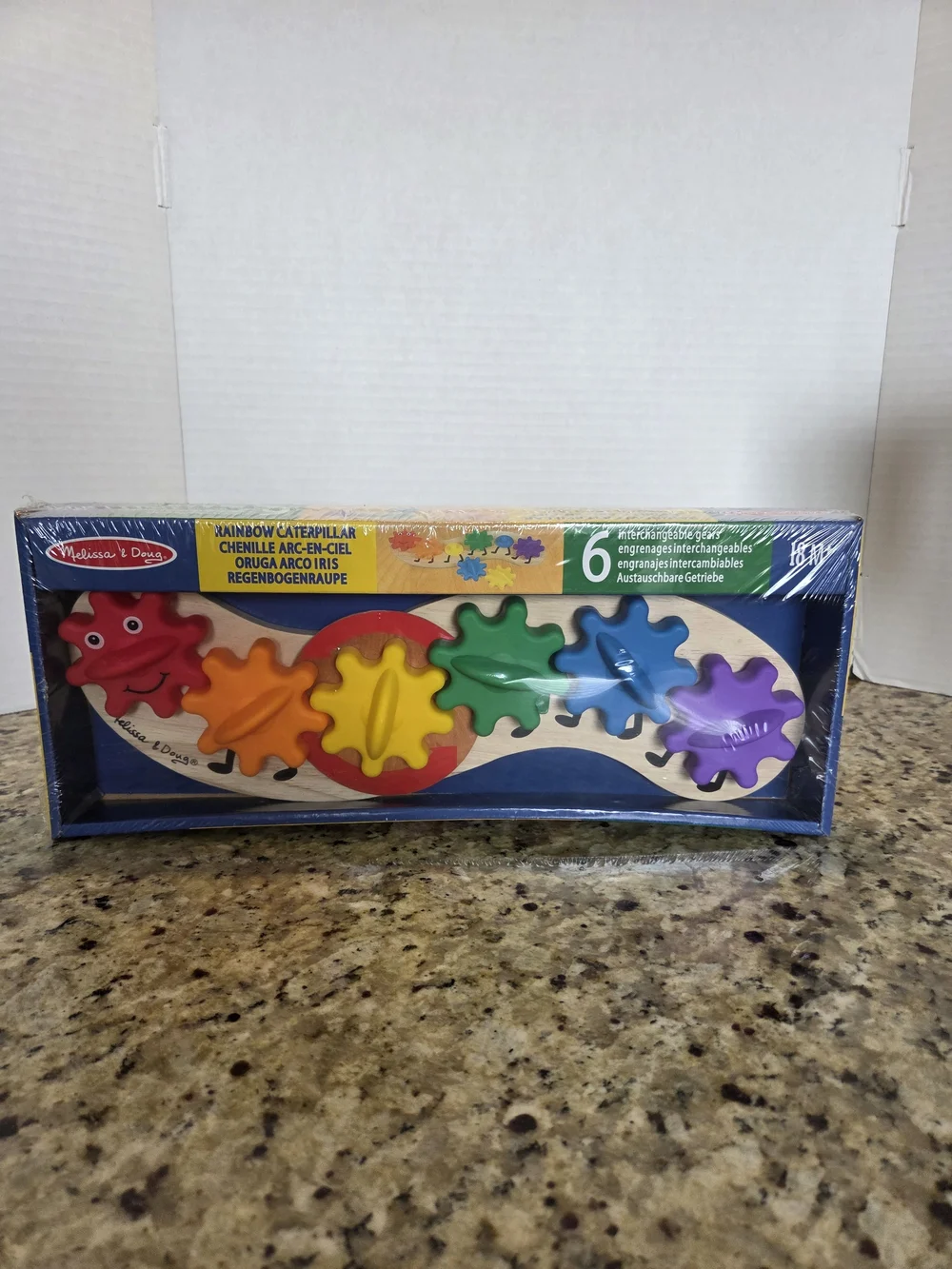 Melissa & Doug Rainbow Caterpillar Gear Preschool Wooden Toddler Toy Colors NEW